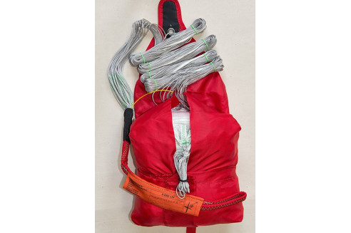 X-One paracaídas cudrado