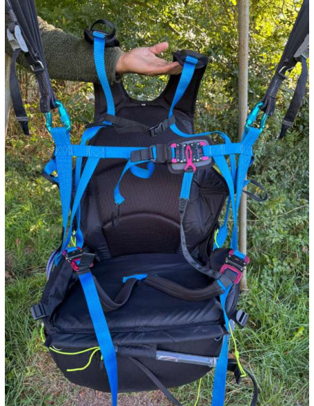 Soul paragliding harness from the Davinci brand