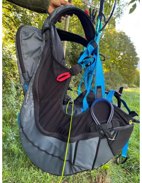 Soul paragliding harness from the Davinci brand